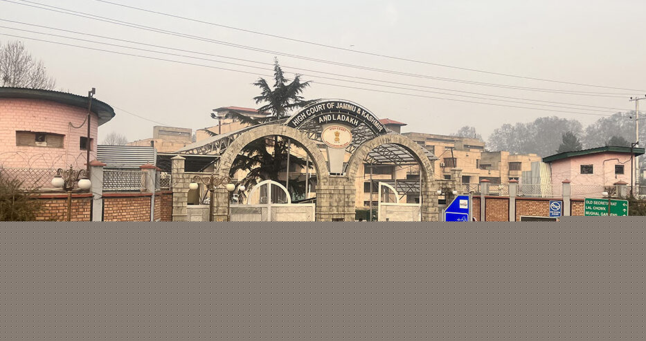 Jammu Kashmir HC Sets Aside Cheque Bounce Conviction