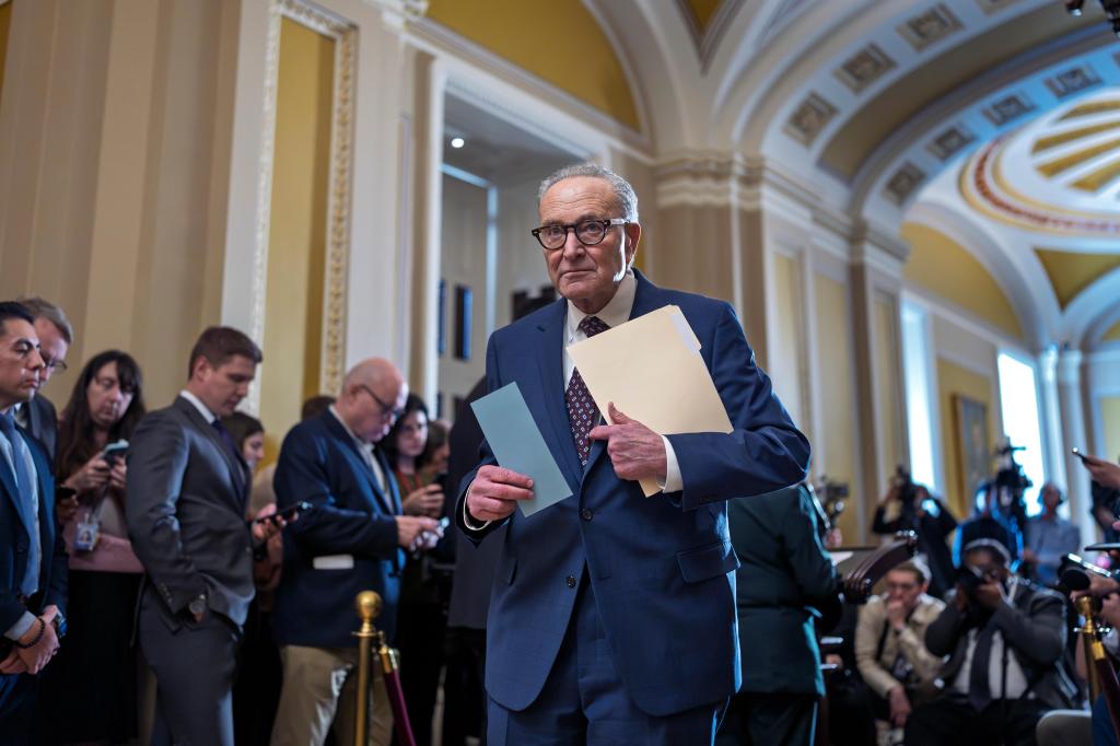 Democrats, White House strike spending deal that would avert government shutdown