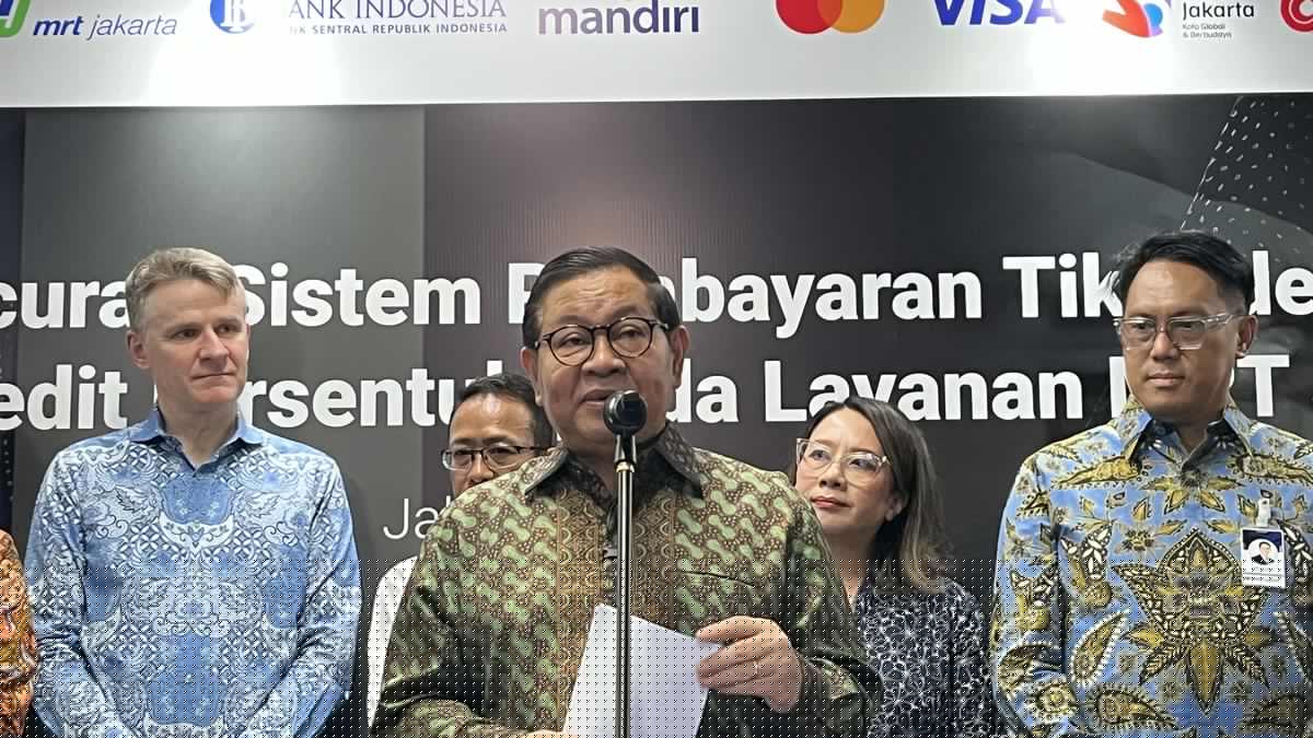 Pramono Respons Usulan Bahlil soal Bus Hidrogen