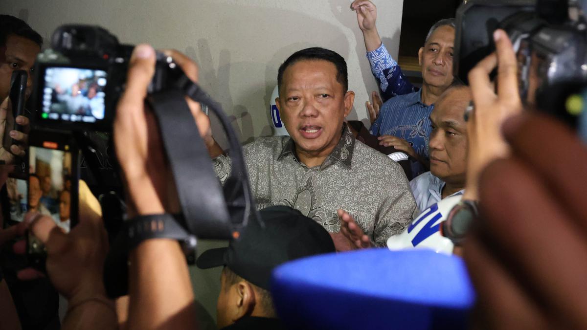 Febrie Adriansyah Diperiksa Sebagai Tersangka Hari Ini