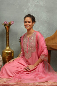 Rangriti Presents Comfort-Led Festive Elegance for the Modern Woman