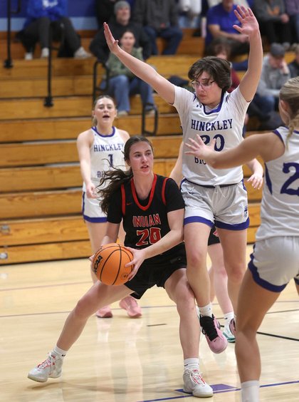 Freshman Elsie Betz’s sharpshooting helps Indian Creek hold off Hinckley-Big Rock