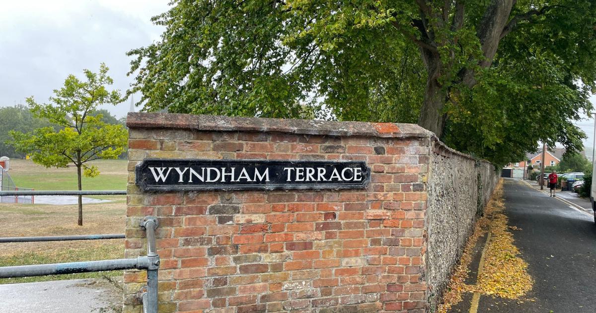 Problem park wall to be repaired – 30 years after first call for a fix