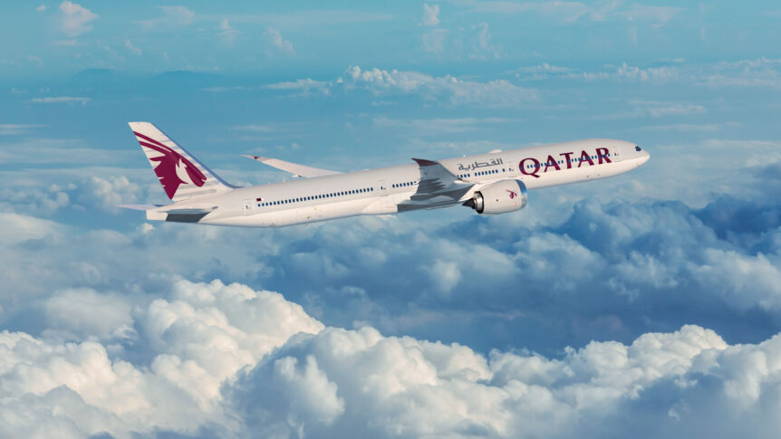 Jetstar And Qatar Airways Aircraft Nearly Collide On Sydney Airport Tarmac, Injuring Crew Member