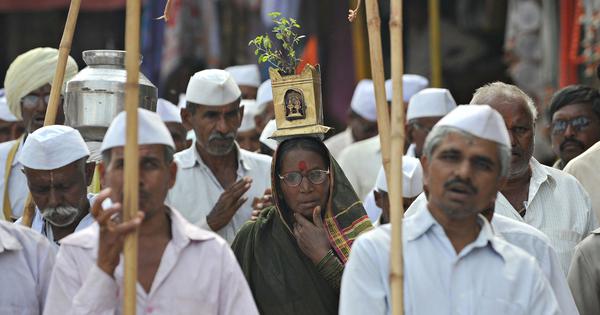 When Sanskrit and Malayalam came together: Manipravalam resists the exorcism of influence