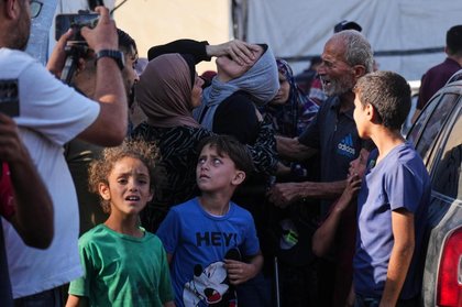 Israel orders Palestinians to leave Gaza City, saying those who stay will be considered ‘terror supporters’