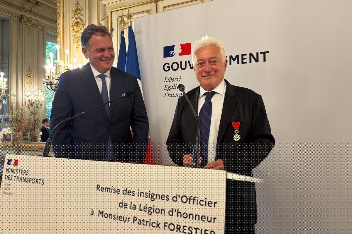 Conseiller municipal sur la Côte d’Azur, grand reporter, écrivain... Qui est Patrick Forestier, qui vient d’être fait officier de la Légion d’honneur ?