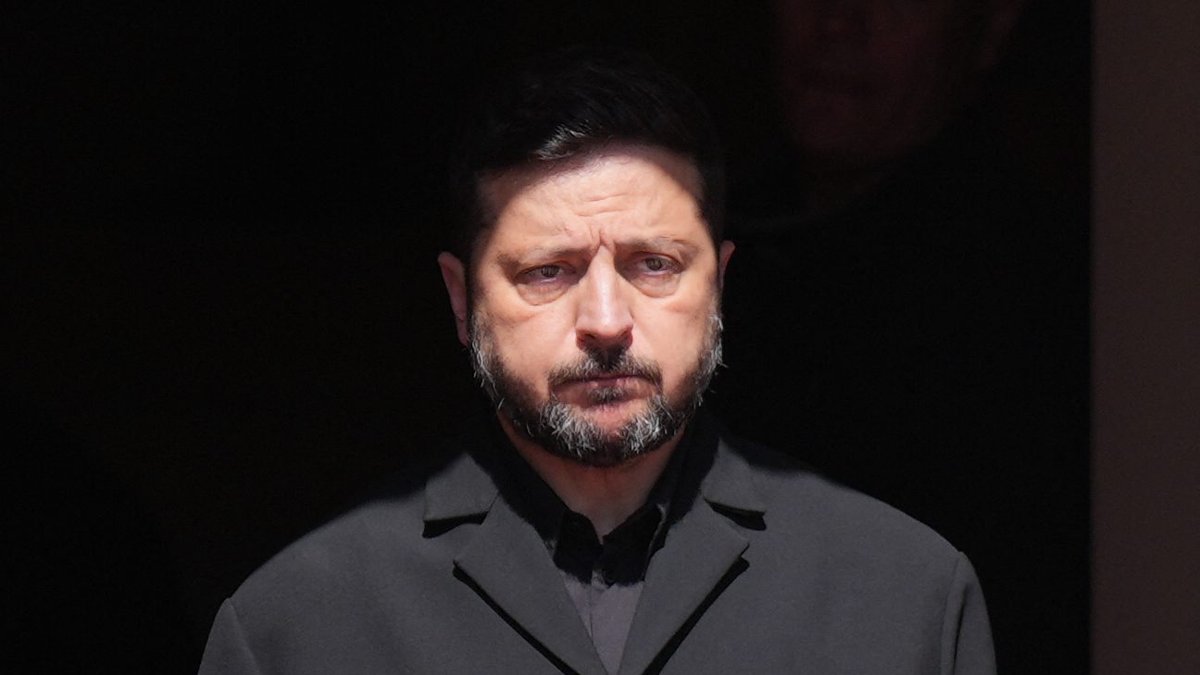 DIRECT. Guerre en Ukraine : Volodymyr Zelensky déplore la mort de 17 personnes à Kiev et dans sa région après les frappes russes, 44 personnes blessées