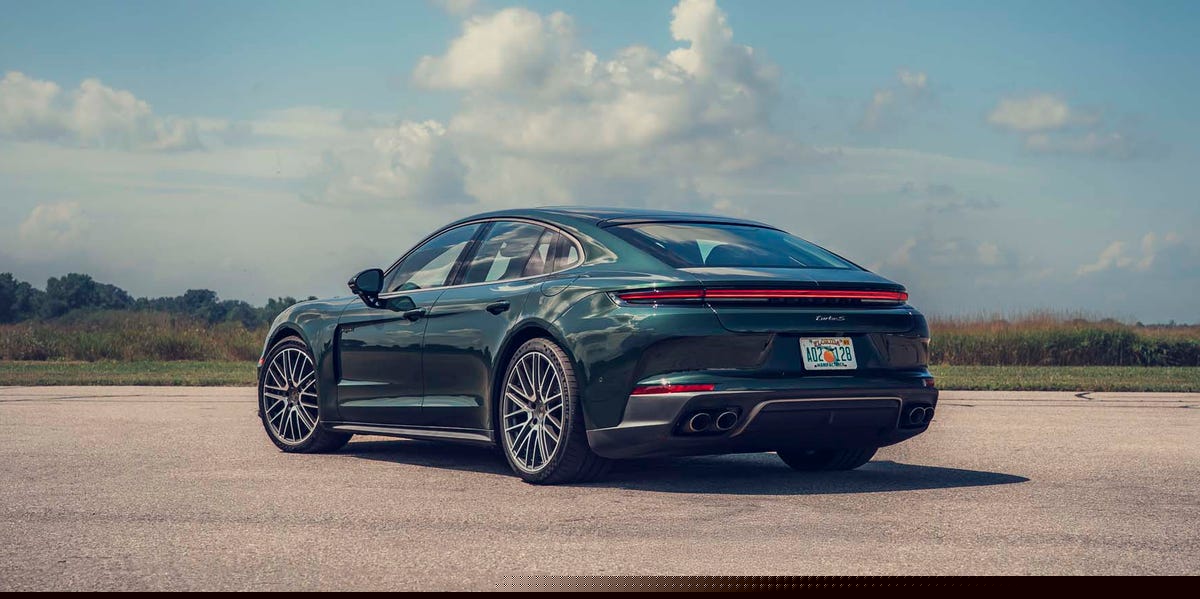 View Exterior Photos of the 2025 Porsche Panamera Turbo S E-Hybrid