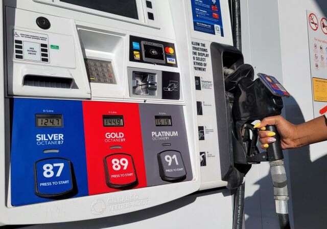 Should the federal government make its current suspension of the federal gas excise tax permanent or extend it beyond Labour Day? (Poll)
