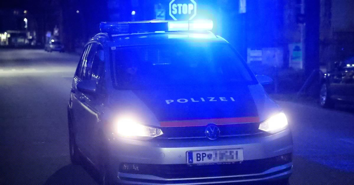Gleich zwei Vorfälle - Opfer kassierte Kopfstoß, Unbekannter schlug Mann
