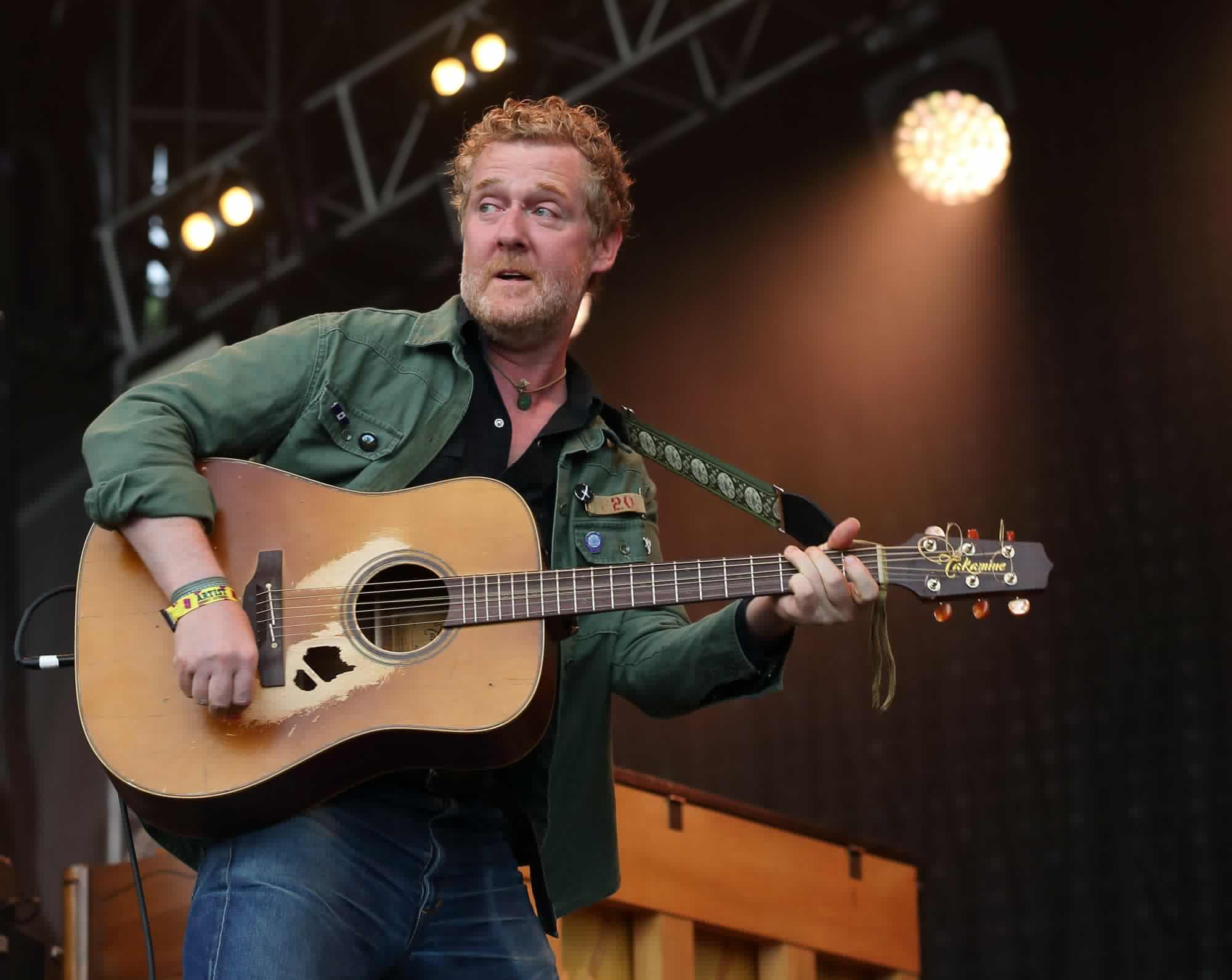 Oscar-winning Irish singer-songwriter Glen Hansard dies in Dublin motorcycle crash