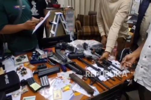 Ratusan Senpi di Sekolah Swasta Jaksel Disebut Legal dan Berizin, Diklaim akan Dipakai untuk Ekskul