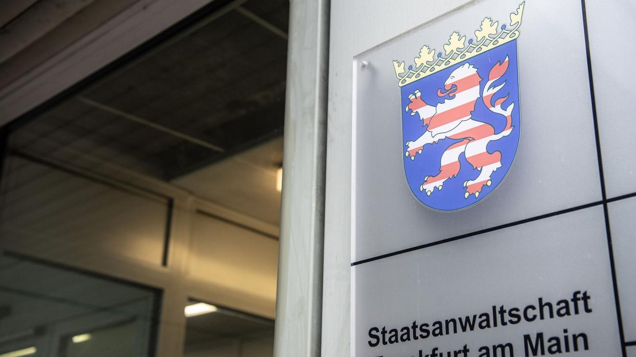 Mehrere Länder durchsucht: Schwarzarbeit in Baubranche: Ermittler decken Netzwerk auf