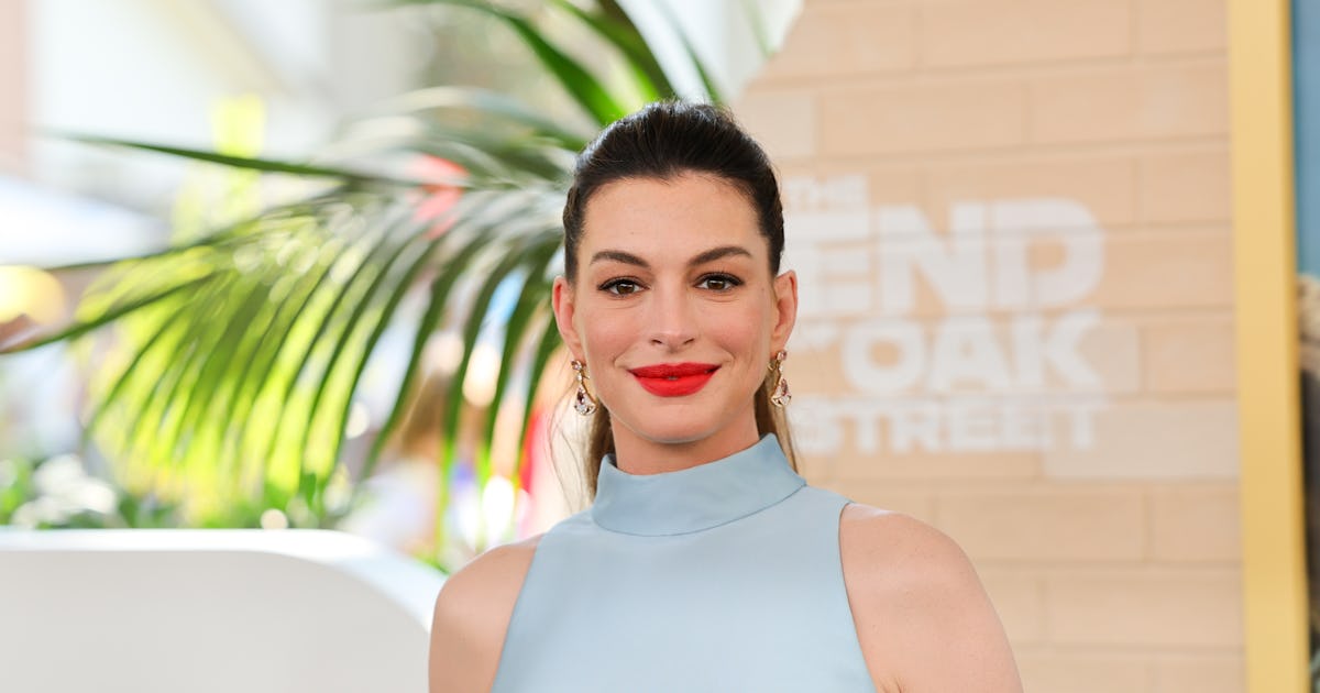 Anne Hathaway Responded To Trolls Who Think She's Faking Pregnancy