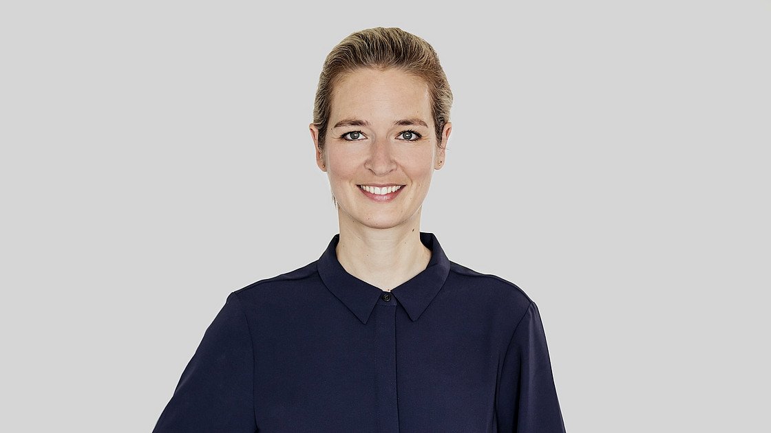 Sieben Counsel und eine Assoziierte Partnerin: Redeker gibt acht Beförderungen bekannt