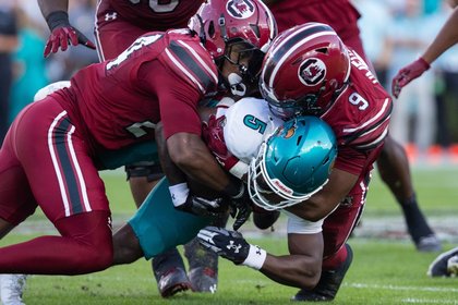 Meet the new Alabama pass rusher who elite defender Dylan Stewart ‘really looks up to’