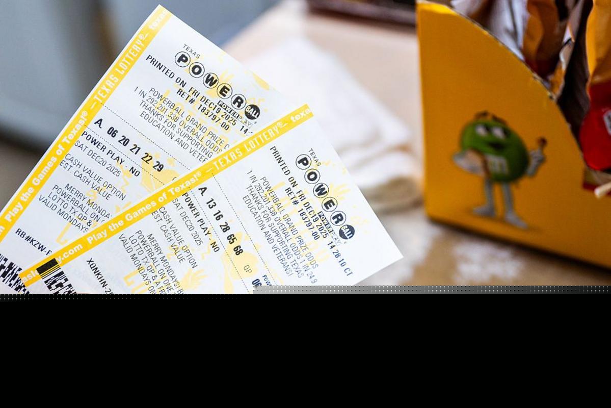 Powerball Jackpot Soars to $975 Million: What Winners Get