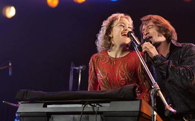 Hugh Jackman and Kate Hudson star in Neil Diamond-themed film, 'Song Sung Blue'