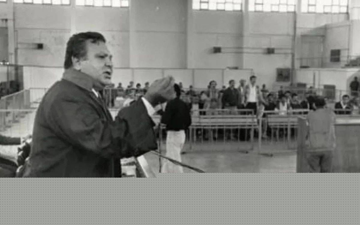 Nebi Barlas kimdir?