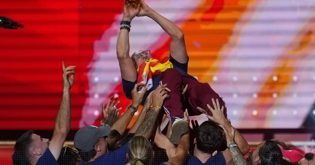 Rund 2 Millionen Fans - „Auf Wolke sieben!“ Empfang für Spaniens WM-Helden
