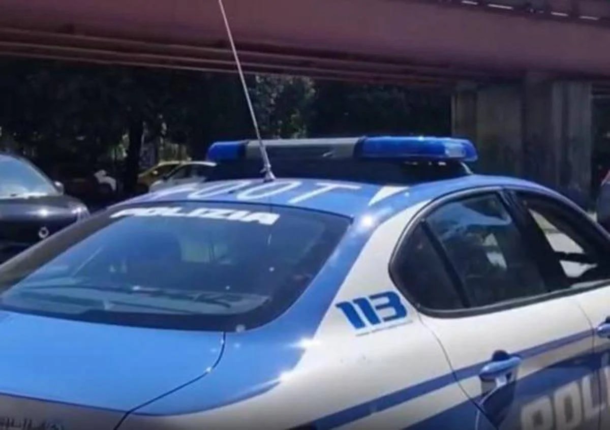 Criminalità giovanile, maxi operazione della Polizia in 44 province