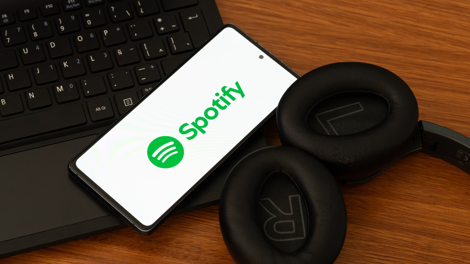 How To Fix Spotify When It Keeps Skipping On Its Own
