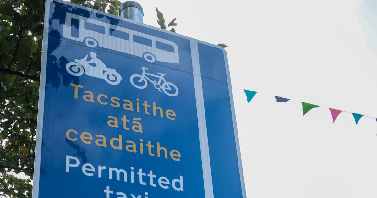Northern Ireland’s first Irish-English road traffic signs installed