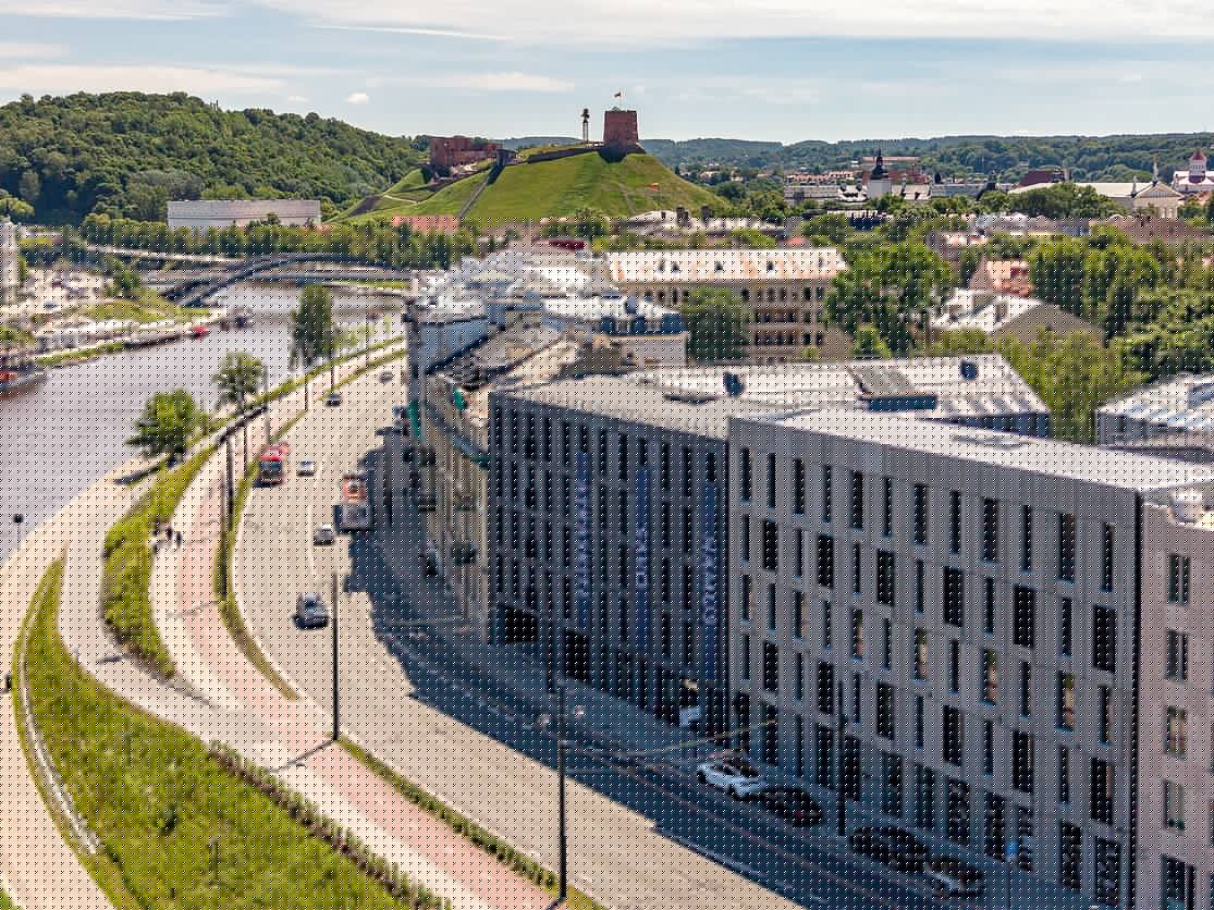 Nuo stovėjimo aikštelių – prie sodų su žemuogėmis: kaip keičiasi Vilniaus miesto veidas?
