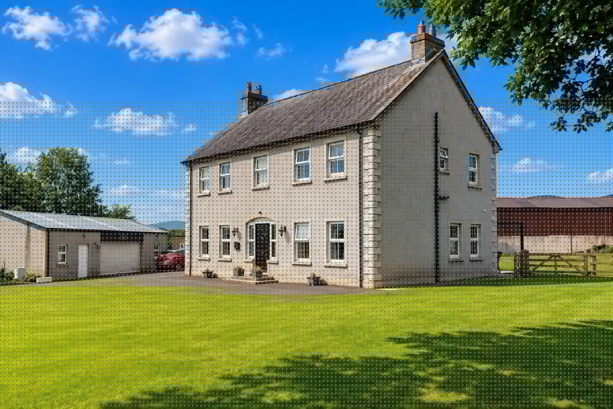 Great farmhouse with 12 Acres of well maintained Agricultural land and spacious farm buildings now up for sale