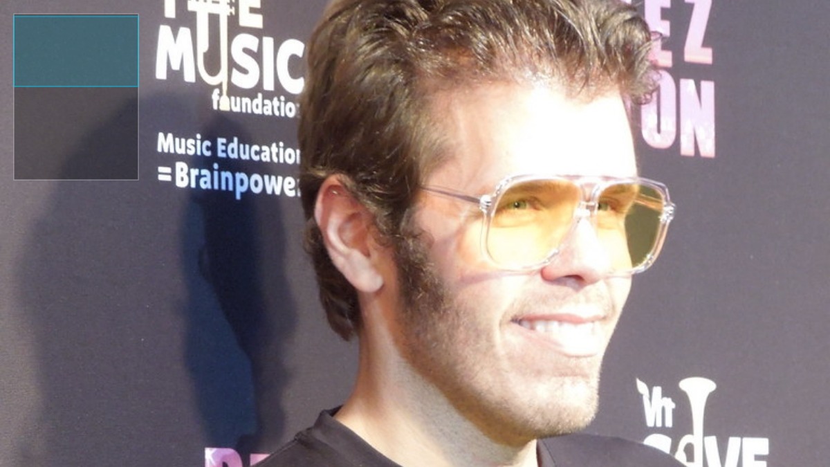 Perez Hilton’s children were rushed from the house minutes before his self-harm livestream, family says