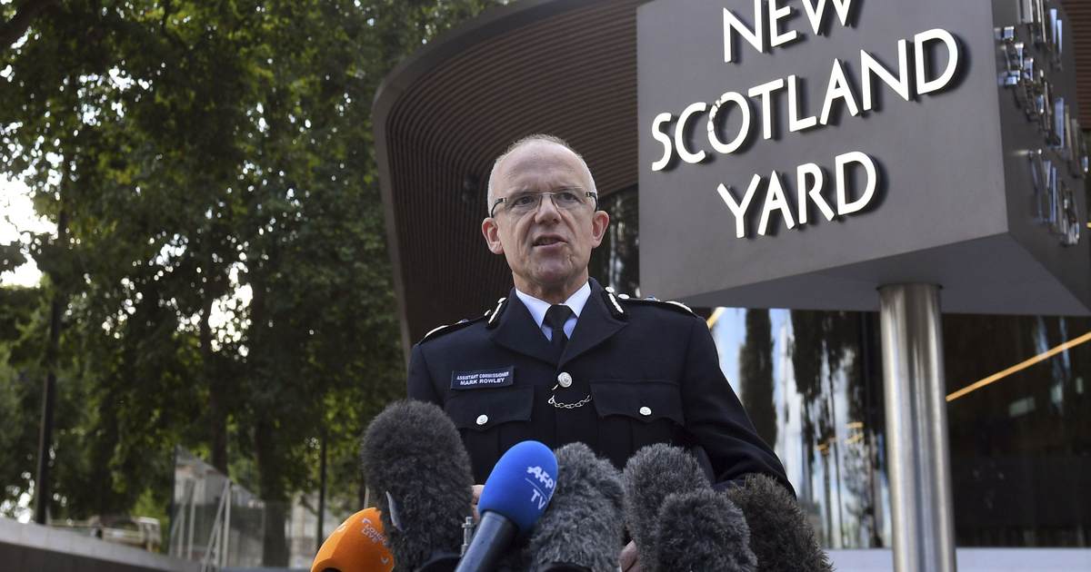 Met Police Admit They 'Dropped the Ball' by Investigating Journalist