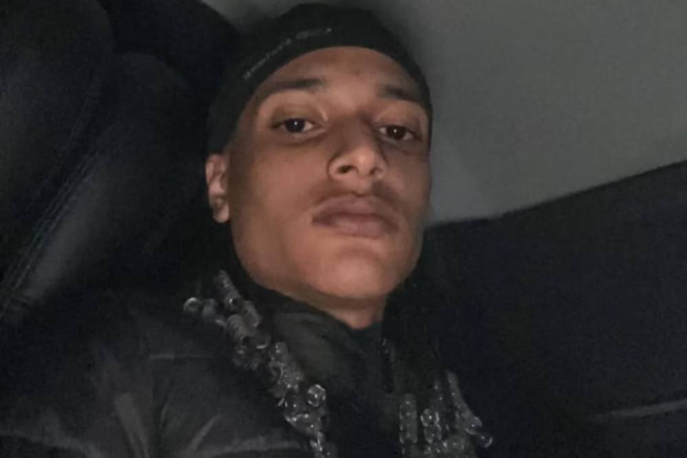 Rapper Oruam deixa a prisão no Rio após 69 dias