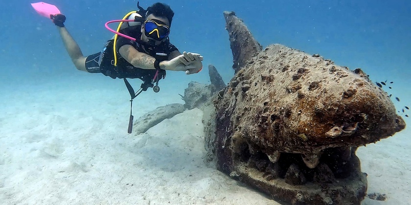 Former chef trades catering career for coral reefs and marine PhD