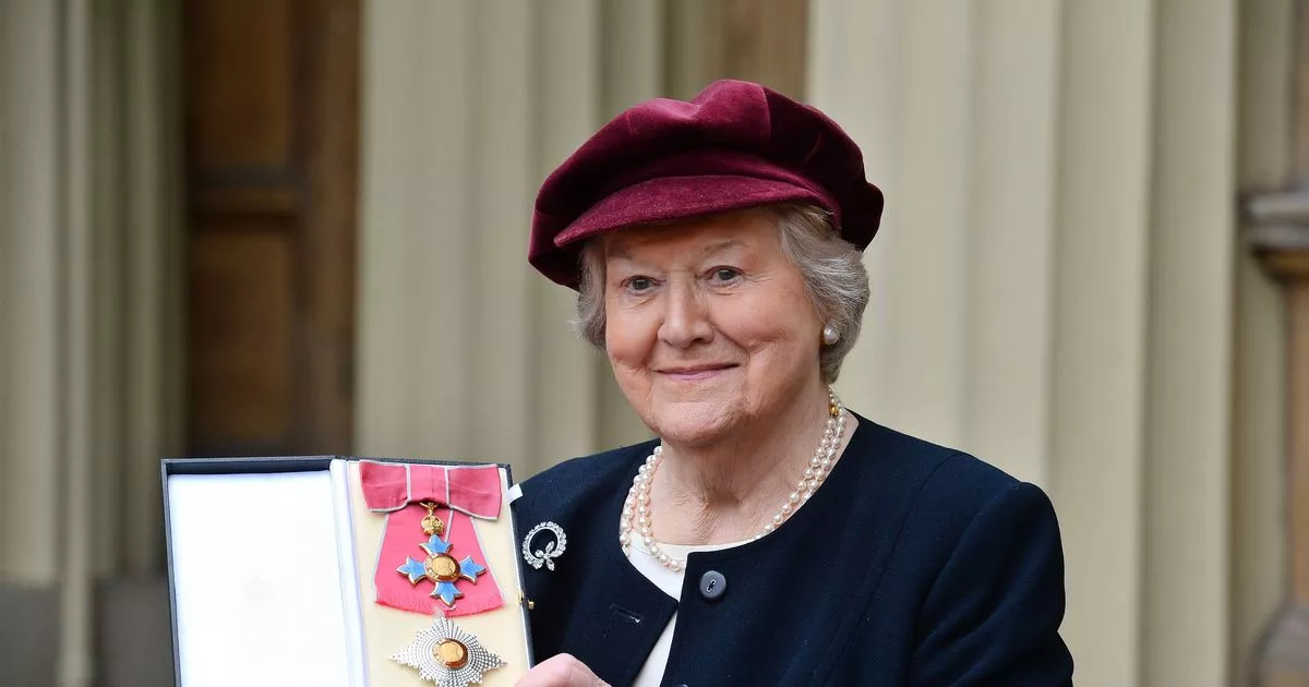 Where the Keeping Up Appearances cast are now as Patricia Routledge dies