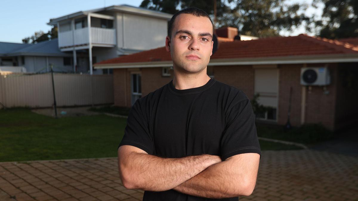 Perth first-home buyer Adam Pittorini puts home loan on hold amid fears property prices set to fall