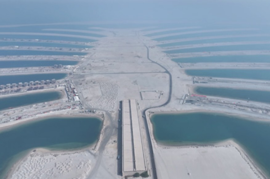 Palm Jebel Ali project: Jan De Nul finalizes the last palm leaves and the crown
