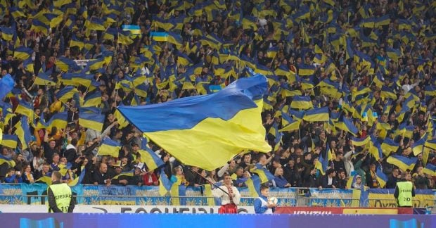 Slogan "Glory to Ukraine! Glory to Heroes!" becomes official motto in Ukrainian football