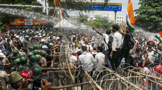 Jharkhand assembly session ends a day early amid chaos over student protests