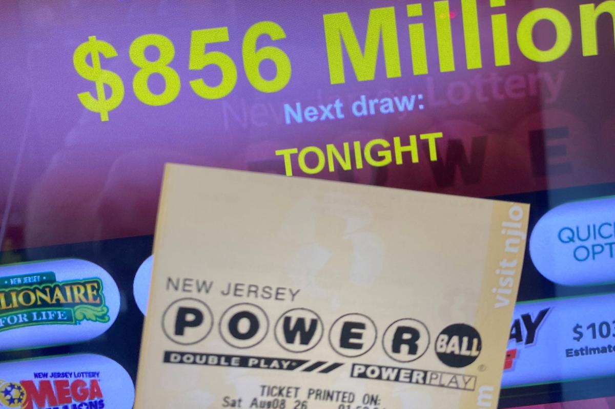 Powerball jackpot swells past $900M — here are the odds of winning the prize