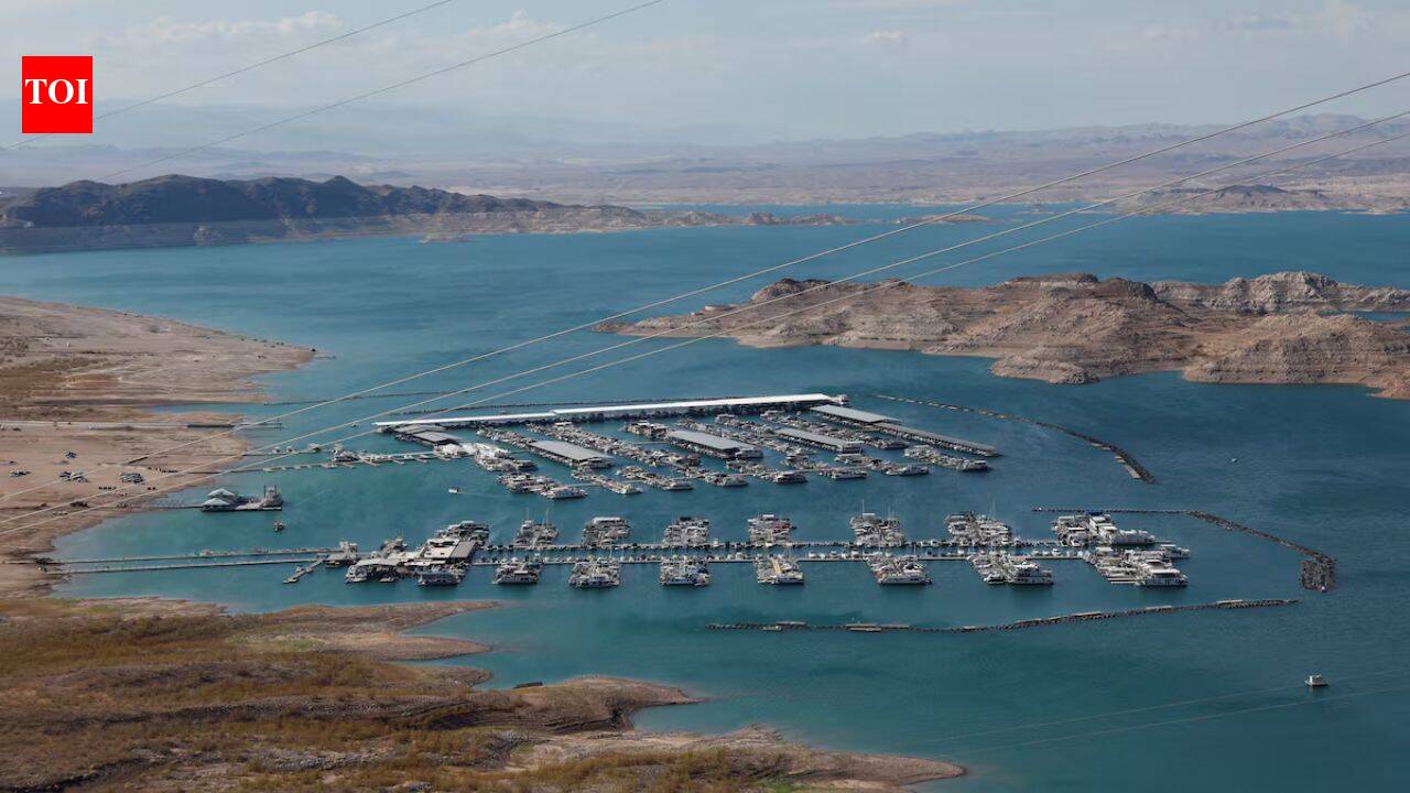 Hoover Dam submerged a town in 1935; Lake Mead is revealing it again