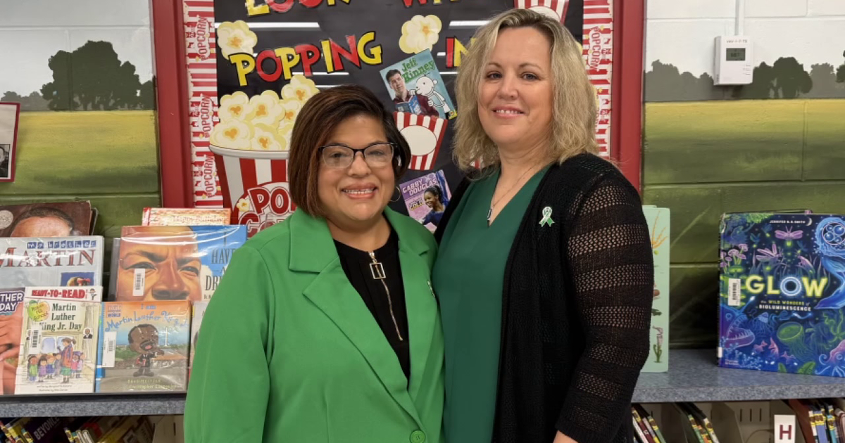 Hillsborough teacher receives life-saving kidney transplant thanks to fellow teacher: ‘We’re kidney sisters’
