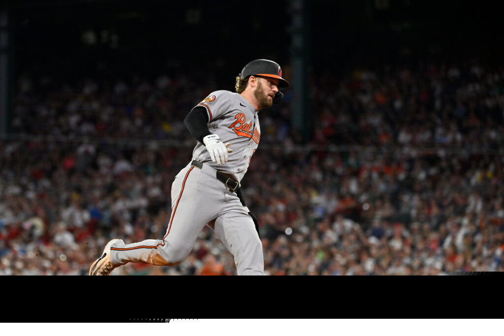 Mariners To Acquire Taylor Ward
