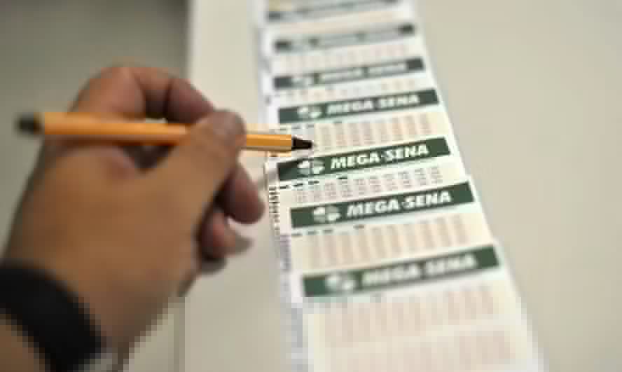 Mega-Sena sorteia prêmio de R$ 135 milhões nesta terça-feira