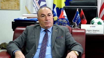 AKB: Bllokadat në kufij dhe rregullat e BE-së po shtrenjtojnë transportin dhe rrezikojnë furnizimin