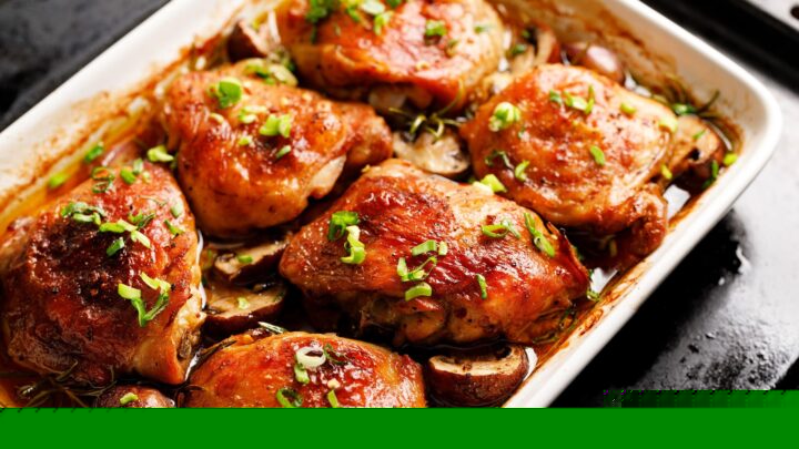 Hot Honey Chicken: The Sweet-and-Spicy Trend Everyone’s Cooking Right Now