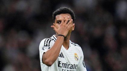Rodrygo Minta Maaf Usai Dikartu Merah Saat Real Madrid Tumbang dari Benfica