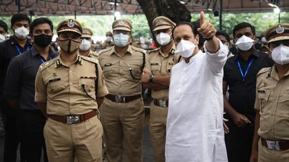 ‘Hey chha-chhu kaam ahe’: When Ajit Pawar slammed contractor, cops for slipshod work at Pune police HQ