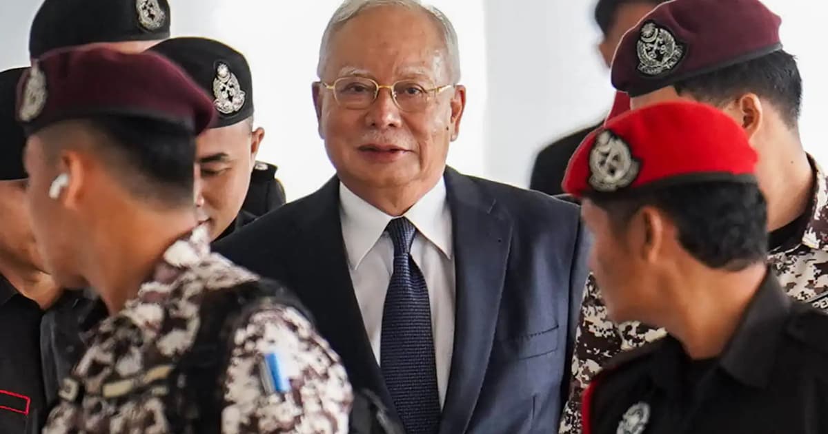 Court adjourns hearing on Najib’s bid to revive suit against Tommy Thomas