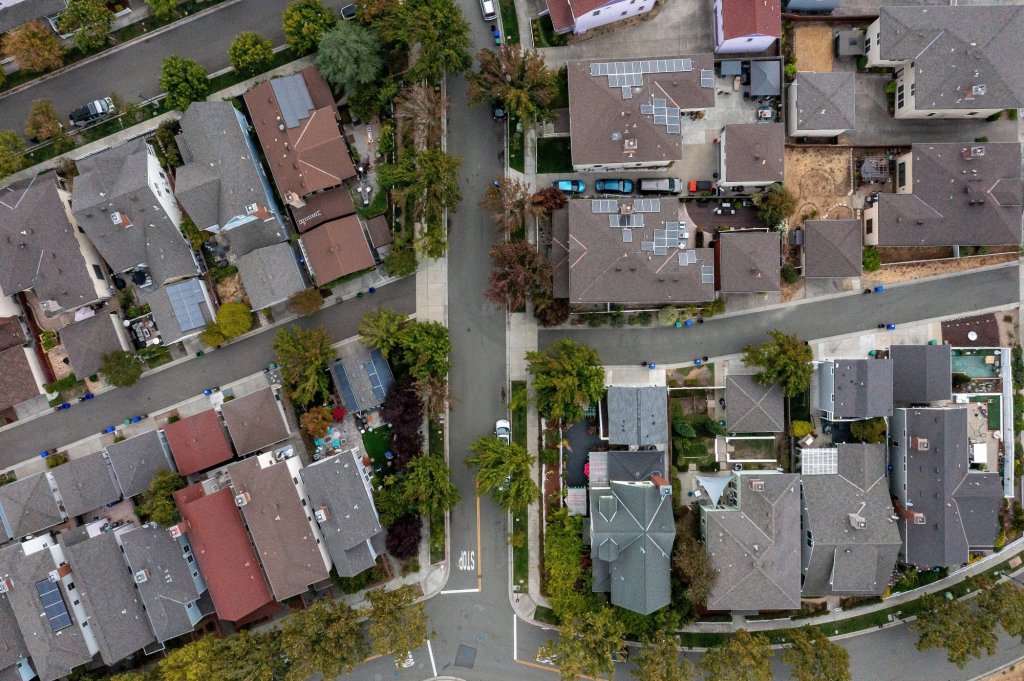HUD’s redlining retreat gives mortgage lenders a reprieve